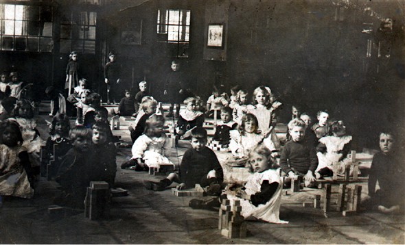 Photo: Illustrative image for the 'Park Road School circa 1914' page